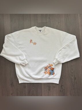 Vintage Embroidered Bear Crewneck Sweatshirt